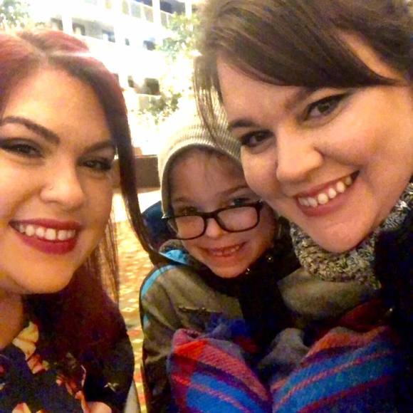 Meet your Posher, Ashley - Picture 1 of 1